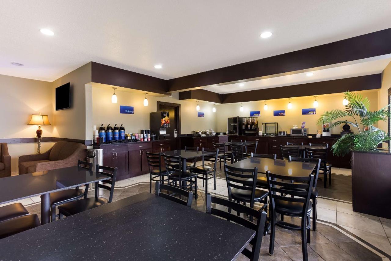 Best Western Crossroads Inn Шерервилл Экстерьер фото