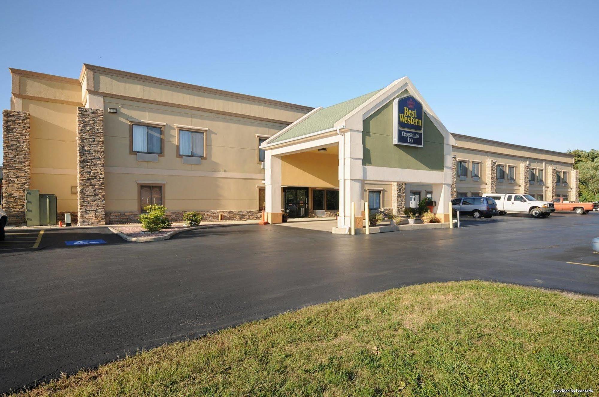 Best Western Crossroads Inn Шерервилл Экстерьер фото