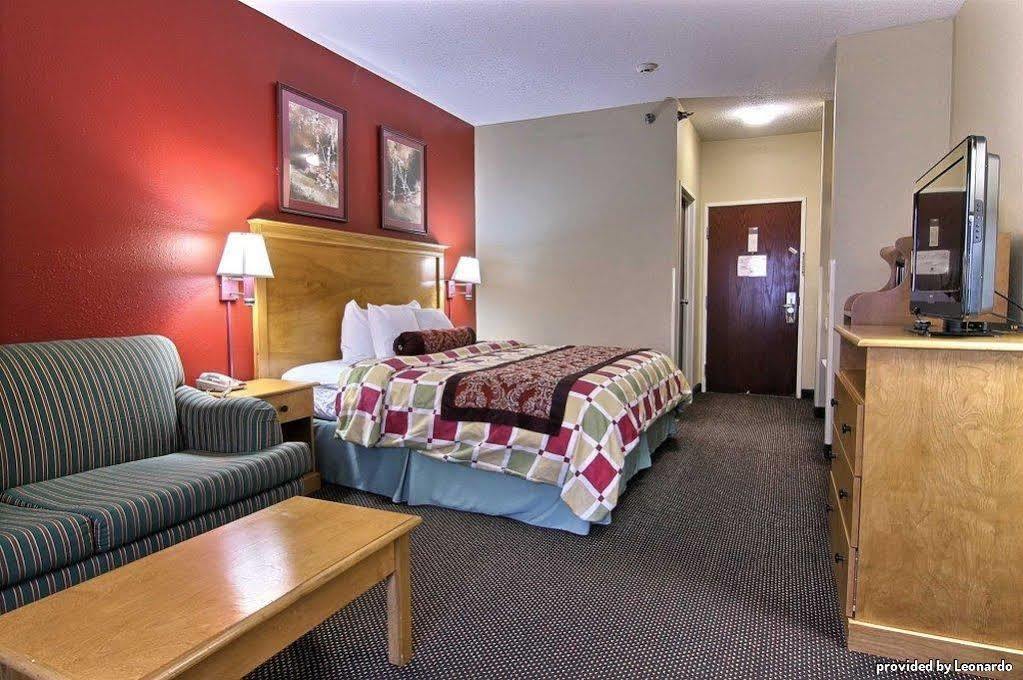 Best Western Crossroads Inn Шерервилл Номер фото
